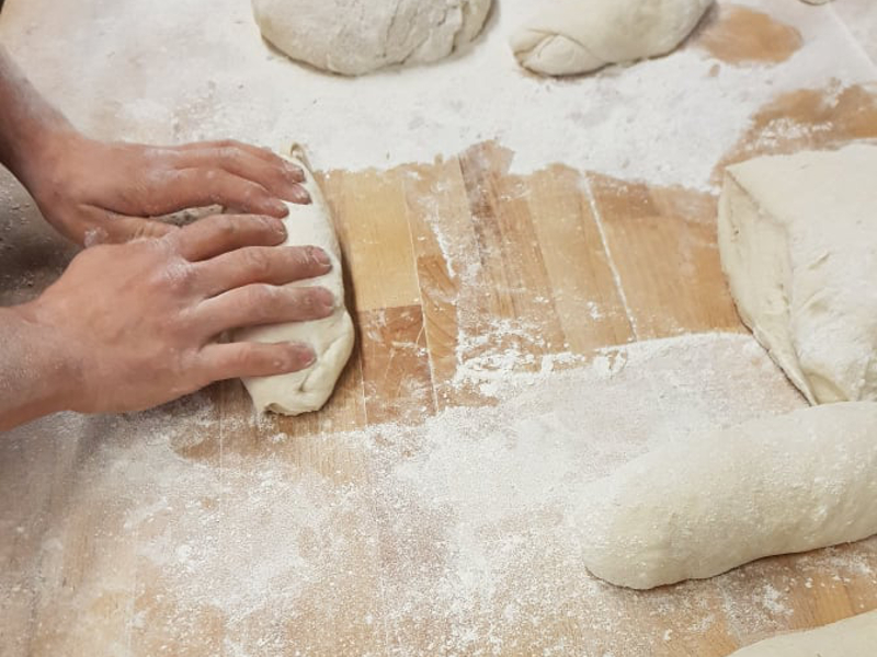 formowanie chleba